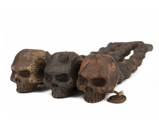 MamaJah Devil Skull Backbone Pipe 25 cm - Waterpijp-bong.nl